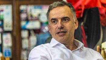 Para Yamandú Orsi, el discurso del Estado fuerte de Lacalle Pou no se condice con su forma de gobernar en Uruguay. Para Yamandú Orsi, el discurso del Estado fuerte de Lacalle Pou no se condice con su forma de gobernar en Uruguay.