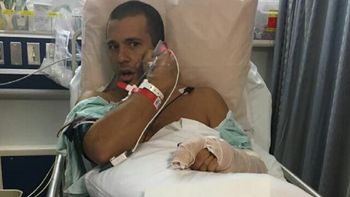 Argentino atacado por un tiburón en Hawái Argentino atacado por un tiburón en Hawái