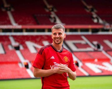 Baja para Pochettino en Chelsea: Mount firmó con Manchester United