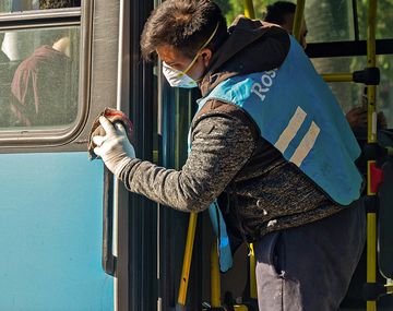 UTA sostiene el paro de colectivos en las provincias y amenaza con extenderlo