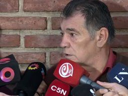 Para el papá de Araceli Fulles, el intento de asalto al custodio de su casa es dudoso