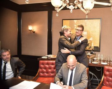 La alegría de Tinelli y Lammens