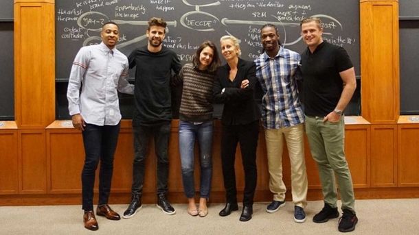 Gerard Piqué y Katie Holmes