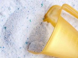 Robó dos bolsas de jabón en polvo Robó dos bolsas de jabón en polvo