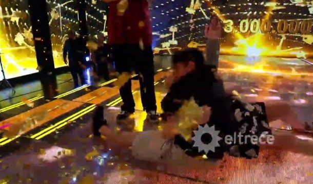 Los 8 Escalones: su nieto la tackleó tras ganar $3 millones