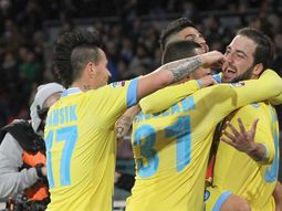 higuain y otro gol ante la roma para meter al napoli en la final higuain y otro gol ante la roma para meter al napoli en la final