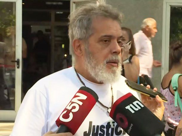 El padre de Pablo Grillo desmintió a Manuel Adorni: No tienen ni un grado mínimo de humanidad