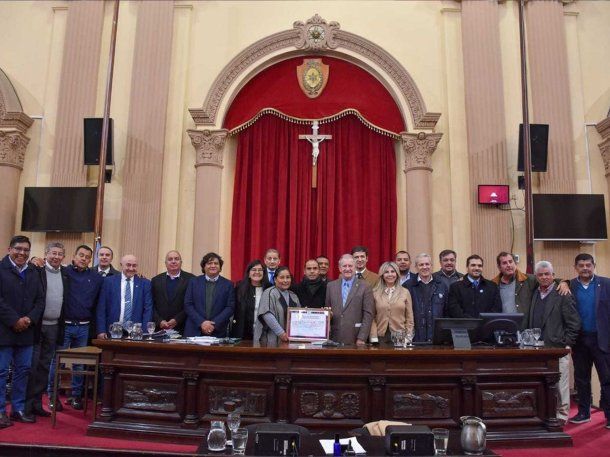 Nuevo revés para las SAD en Argentina: la política salteña, en contra