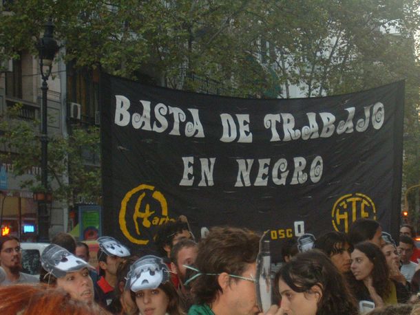 Según el INDEC, uno de cada tres trabajadores está en negro
