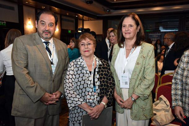 Junto a Michelle Bachelet