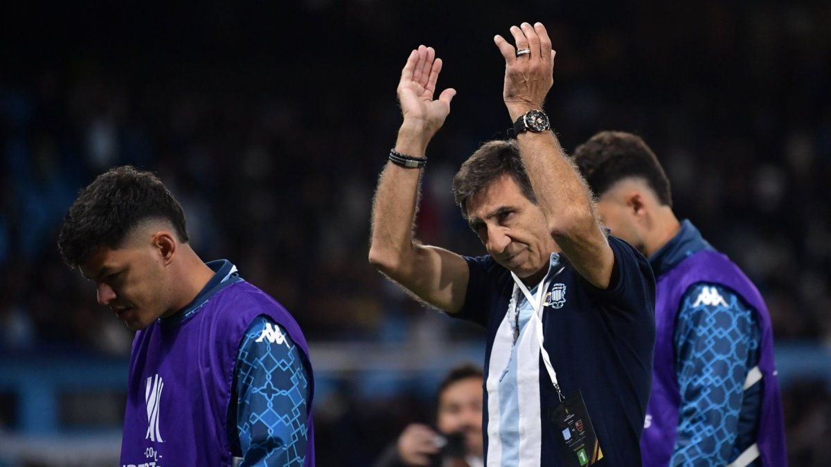 Diego Milito ya eligió al reemplazante de Gustavo Costas: quién es el ...