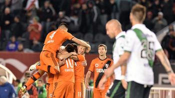 river se floreo ante banfield y arranco goleando river se floreo ante banfield y arranco goleando