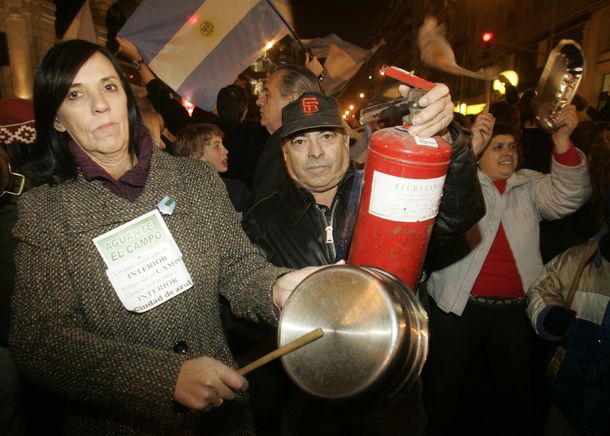 ¿Cómo se organizó el cacerolazo de esta noche?