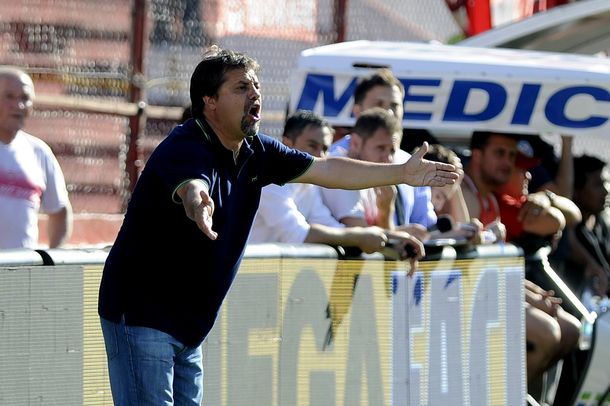 Caruso apenas ganó un partido en el Globo