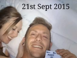 le propuso casamiento a su novia con 148 selfies con un mensaje oculto le propuso casamiento a su novia con 148 selfies con un mensaje oculto