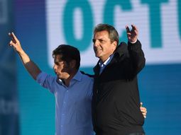 Axel Kicillof y Sergio Massa encabezan el acto de cierre de campaña de Fuerza Patria en San Martín