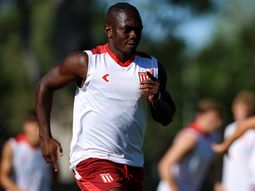 Aseguran que Edwuin Cetré fue ofrecido a River tras frustrarse su pase a Boca Aseguran que Edwuin Cetré fue ofrecido a River tras frustrarse su pase a Boca