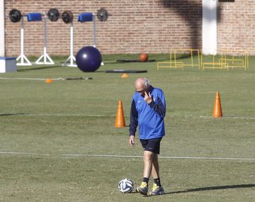 ¿Juega al misterio? Bianchi cerró las puertas de Boca hasta el Superclásico