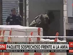 Apareció un paquete sospechoso frente a la AMIA