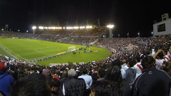 vuelven las hinchadas de los dos equipos para el torneo de verano vuelven las hinchadas de los dos equipos para el torneo de verano
