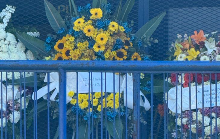Gran gesto de River para Russo: mandó flores azules y amarillas a La Bombonera