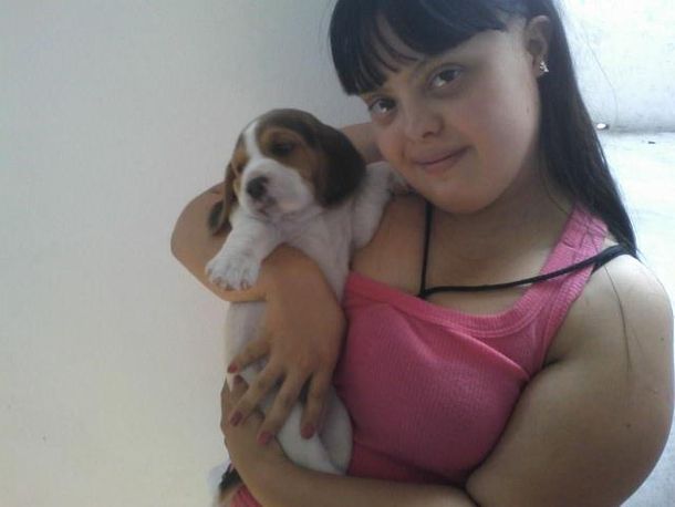 Noelia tiene 26 años