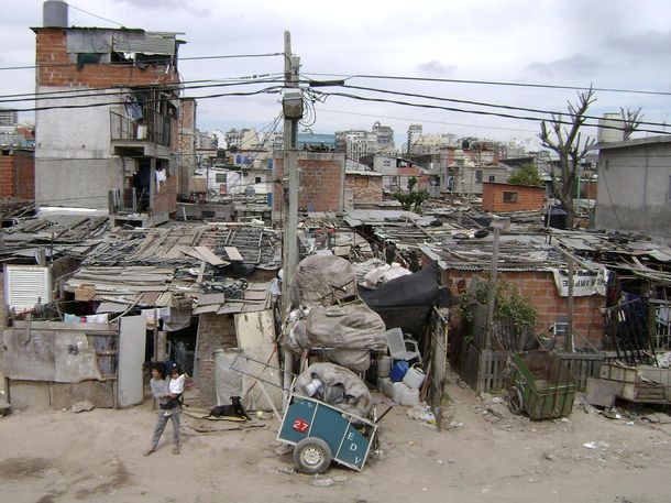Según la UCA, más del 30% de los argentinos son pobres