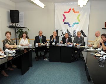 Dirigentes de la comunidad judía postergan su reunión con Gils Carbó