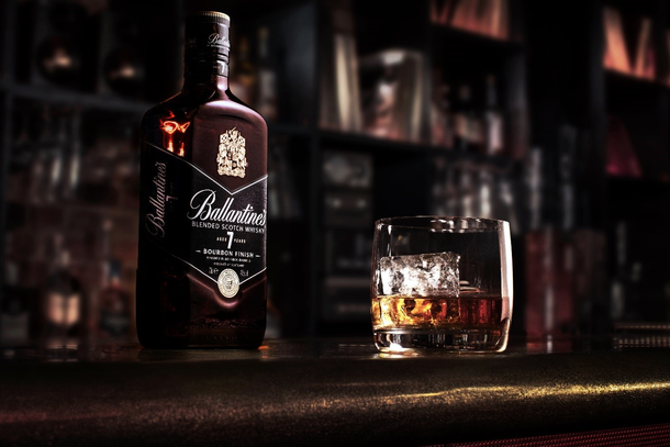 Nuevo Ballantines 7 años, el icónico Whisky escocés, reposado en barricas de bourbon