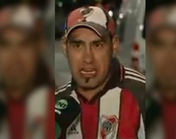 Un hincha de River dejó un mensaje de paz en medio de la locura y todos hablan de él