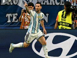 Lionel Messi puso el 1-0 de la Selección Argentina ante Cabo Verde por el Mundial 2026. Lionel Messi puso el 1-0 de la Selección Argentina ante Cabo Verde por el Mundial 2026.