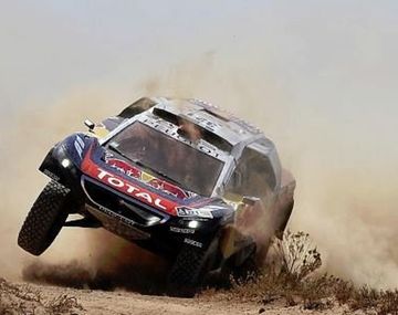 Murió un espectador al ser atropellado por un auto en pleno Dakar