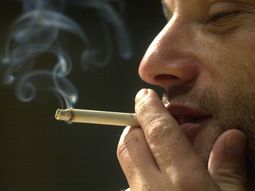 los cigarrillos aumentan un 4 por ciento desde el proximo lunes los cigarrillos aumentan un 4 por ciento desde el proximo lunes