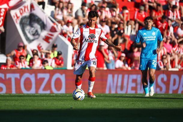 Instituto venció a Atlético Tucumán y se metió entre los ocho mejores de la Zona B