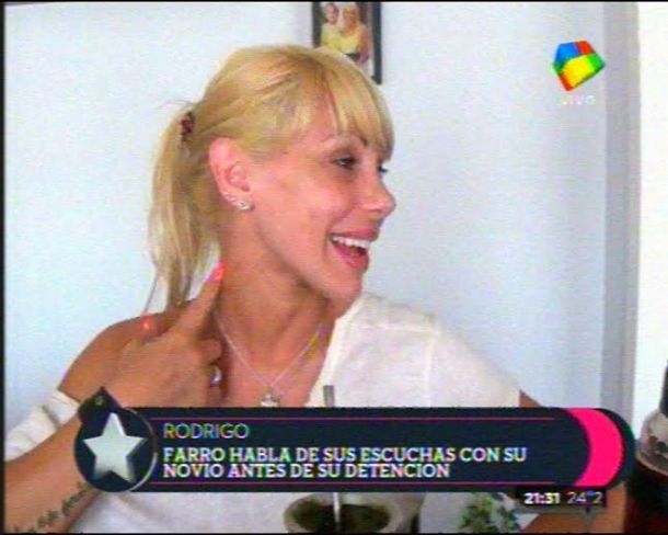 Mónica Farro dispara: Juan me hizo un chupón para que vean que tengo dueño