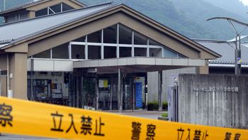 ataque en japon: al menos 19 muertos en un centro para discapacitados ataque en japon: al menos 19 muertos en un centro para discapacitados