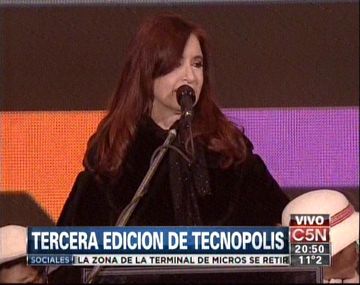 La Presidente inaugura las obras de remodelación del cine Gaumont