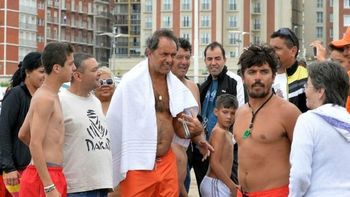 scioli defendio los feriados: millones de puestos de trabajo dependen de ellos scioli defendio los feriados: millones de puestos de trabajo dependen de ellos