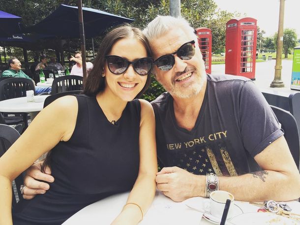 Roberto Pettinato y Julieta Camaño