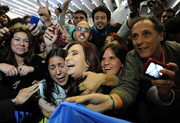 CFK pidió bajar un cambio y acordar con la Ciudad por viviendas