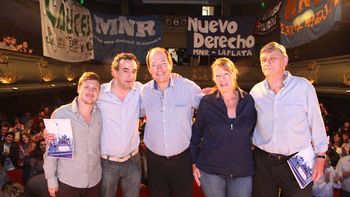 nos sobra cuero para pelear con el que este enfrente, desafian en el frente unen nos sobra cuero para pelear con el que este enfrente, desafian en el frente unen