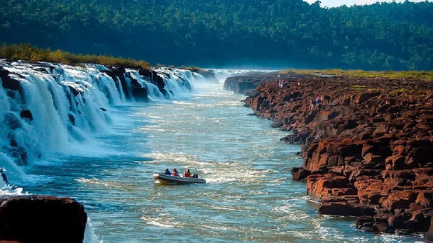 Un destino con paisajes que invitan a la aventura y la desconexión total. Un destino con paisajes que invitan a la aventura y la desconexión total.