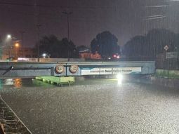 temporal en zarate, campana y aledanos en vivo: minuto a minuto temporal en zarate, campana y aledanos en vivo: minuto a minuto