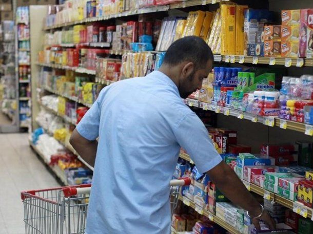 Mundial Qatar 2022: cuánto cuestan los productos básicos en el supermercado