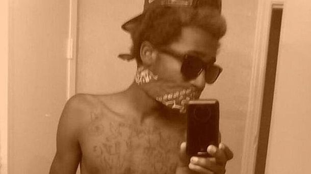 Un joven se mató de un tiro cuando intentaba sacarse una selfie con un arma