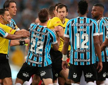 ¿Peligra el Superclásico? El guiño de la Conmebol al reclamo de Gremio por el partido ante River