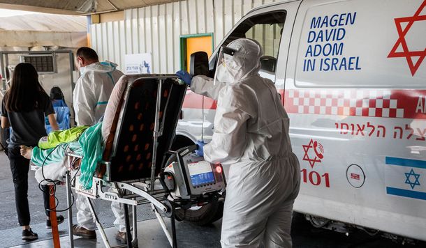 Murió el primer hombre reinfectado con una nueva cepa del coronavirus en Israel