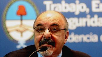 acordarian elevar el salario minimo a los 2.900 pesos acordarian elevar el salario minimo a los 2.900 pesos