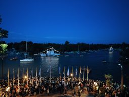 Tigre celebra el Día de la Virgen con su tradicional procesión náutica