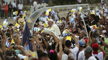 la misa del papa francisco en cuba la misa del papa francisco en cuba